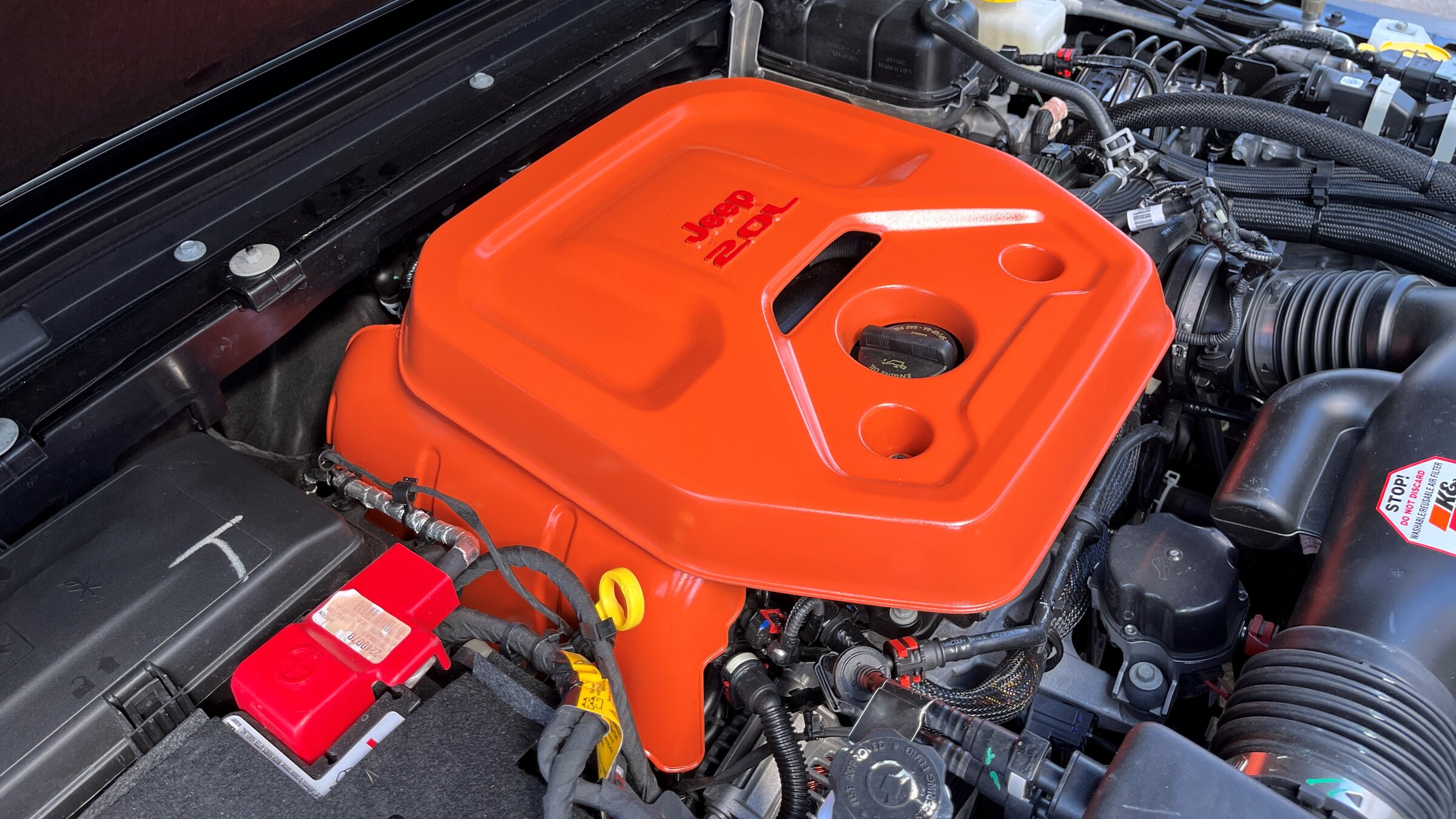 Painted the engine cover | Jeep Wrangler Forums (JL / JLU) - Rubicon,  Sahara, Sport, 4xe, 392 
