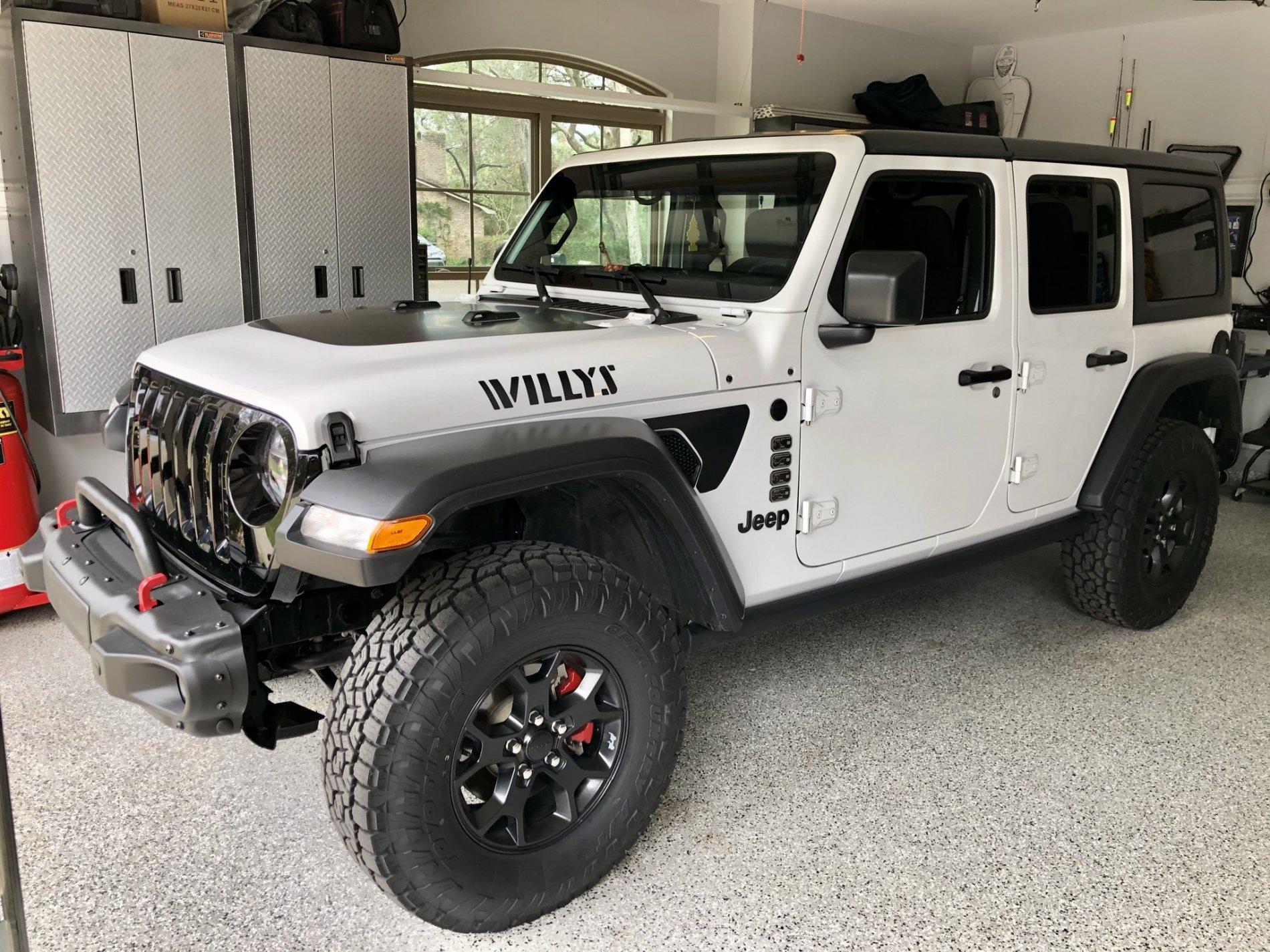 21 Willys With Stock 32 Inch With Lift Kit 18 Jeep Wrangler Forums Jl Jlu Rubicon Sahara Sport Unlimited Jlwranglerforums Com