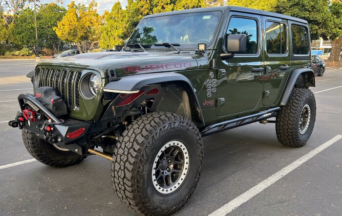 JL, JLU, Sahara, Rubicon, Jeep Wrangler, JT Gladiator Interior