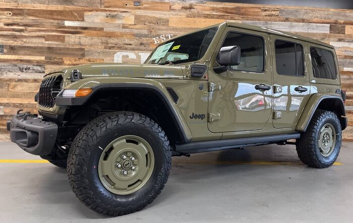 '41 Wrangler JL Club