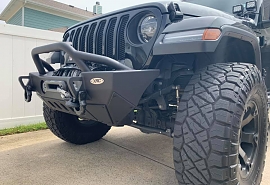 Jeep - New Bumper and winch.jpg
