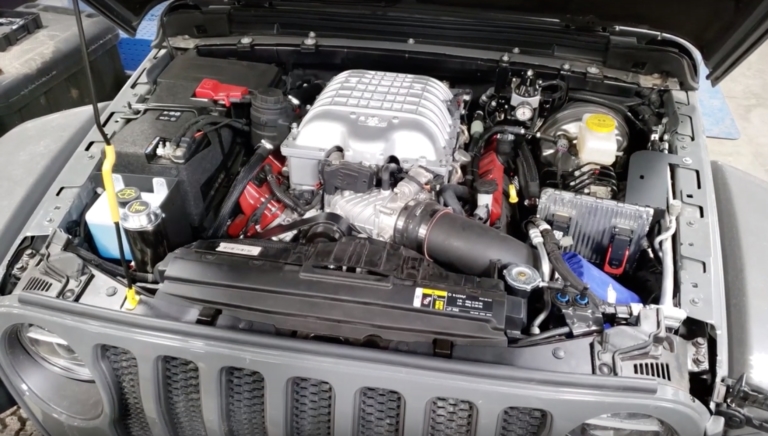 V8 swap – Jeep Wrangler (JL) News and Forum –  | Jeep  Wrangler Forums (JL / JLU) - Rubicon, Sahara, Sport, 4xe, 392 -  