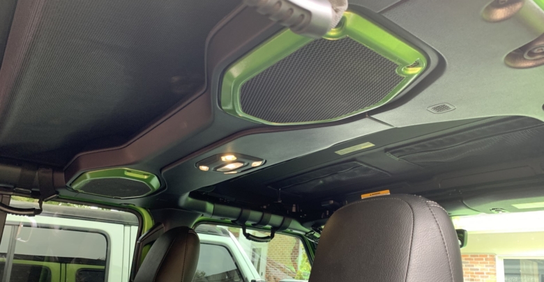 Give Your Jl Interior Some Pop By Painting The Speaker