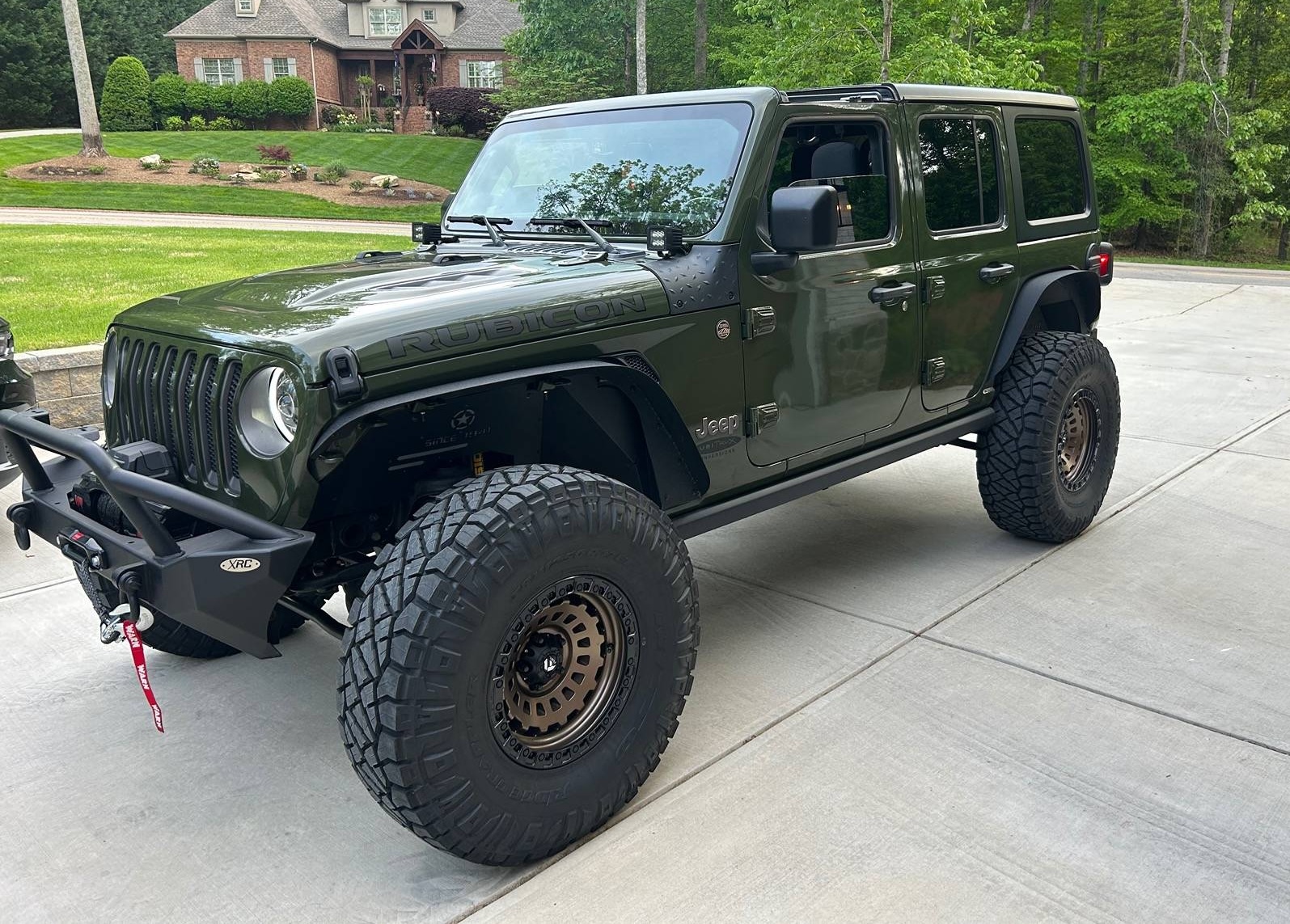 pekarinokiwami！Wrangler RubiTrux installed HEMI 392 Manual | Jeep Wrangler Forums (JL